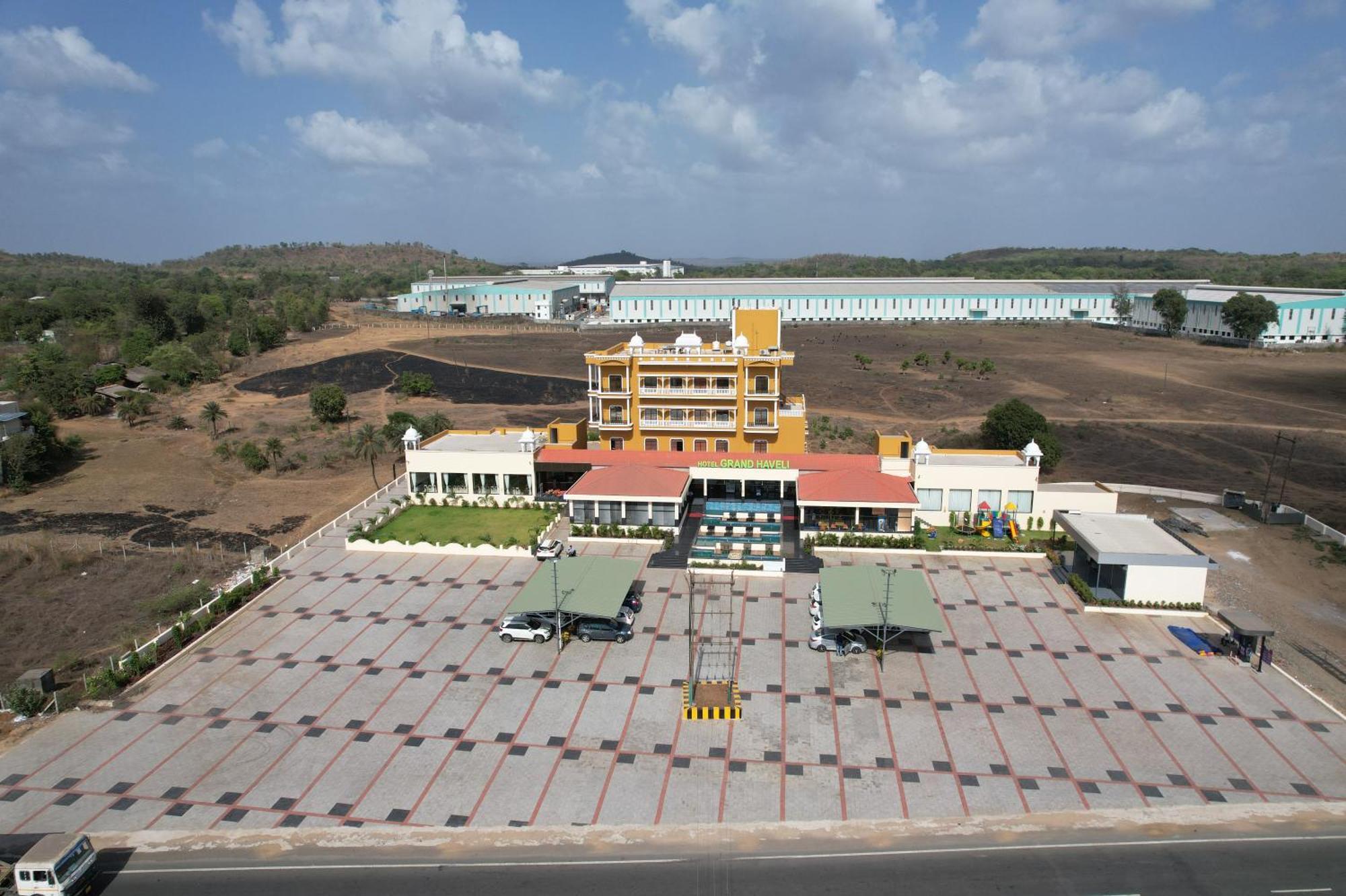 Hotel Grand Haveli Achad Exterior photo