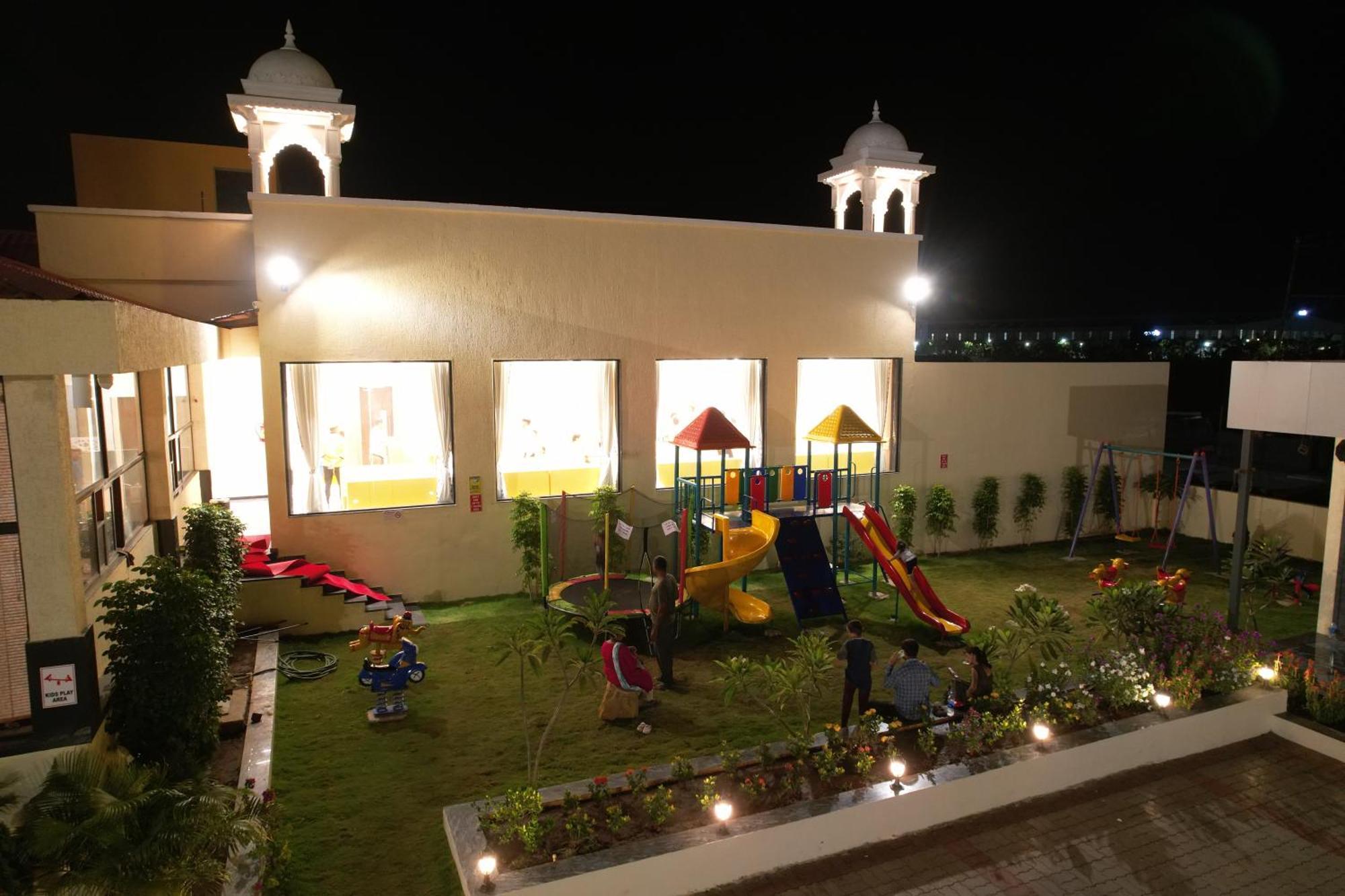 Hotel Grand Haveli Achad Exterior photo